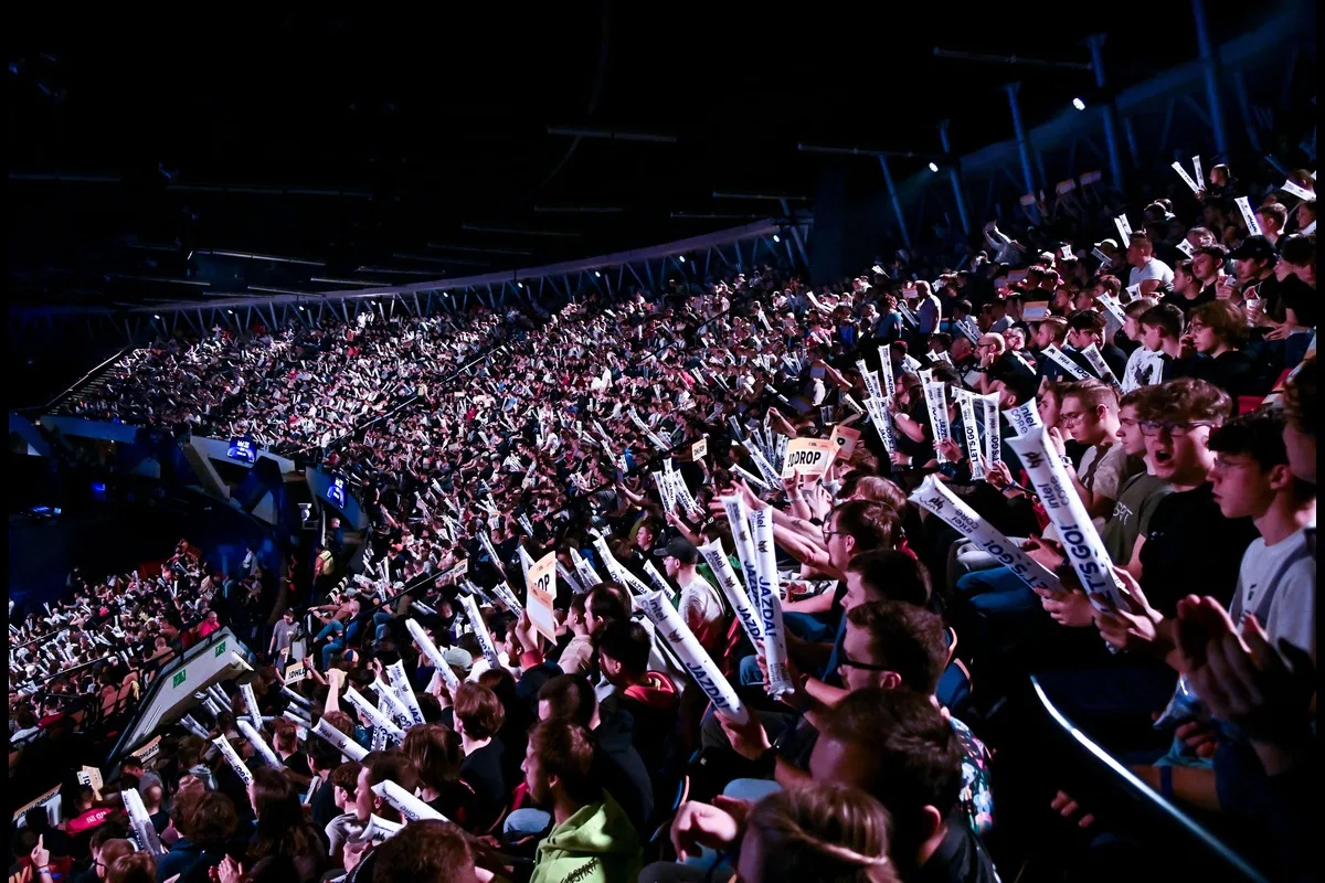 ESC z kolejnym zwycięstwem? Gramy esport z kursem 2.69!