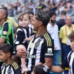 Belo-Horizonte-final-pomiedzy-America-Atletico-MG-w-starciu-o-mistrzostwo-Minas-2025-foto-Alamy