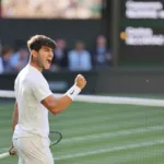 Carlos Alcaraz po wygranym meczu Wimbledon