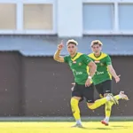 Szymon-Kiebzak-po-zdobyciu-bramki-dla-GKS-Jastrzebie