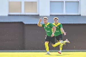 Szymon-Kiebzak-po-zdobyciu-bramki-dla-GKS-Jastrzebie