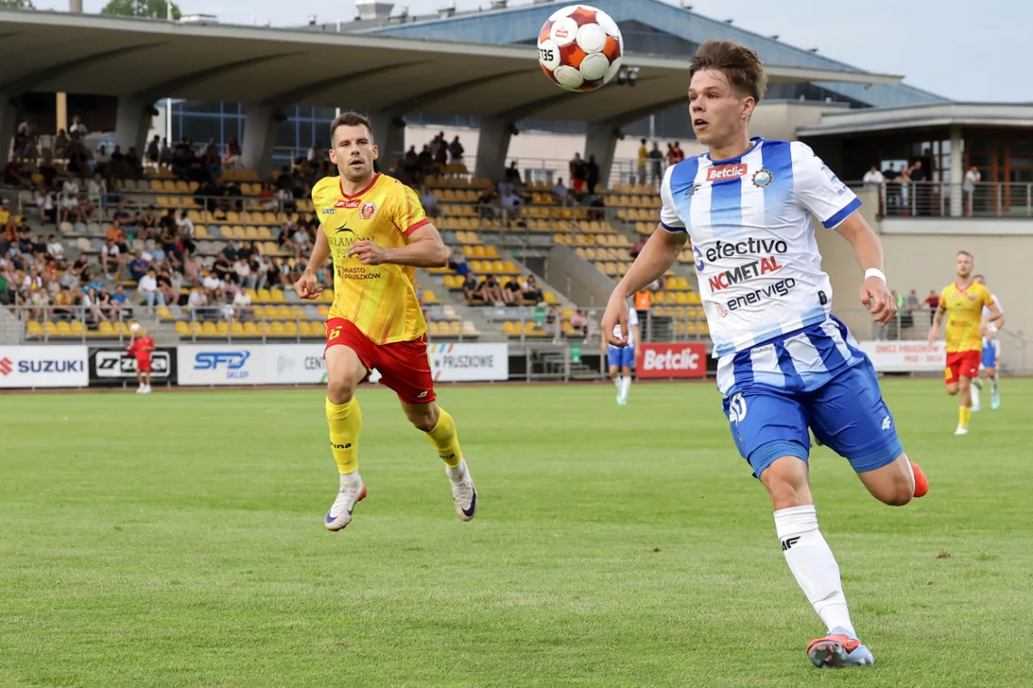 fot-pressfocus-artur-kraszewski-stal-mielec-betclic-1-liga