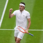 Taylor Fritz po wygranym punkcie Wimbledon