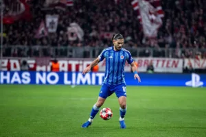 Kyriakos Savvidis vs Bayern