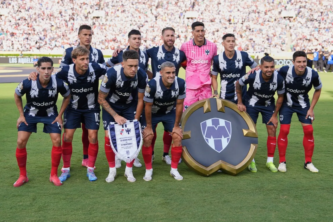 Zawodnicy-Monterrey-przed-starciem-z-River-Plate-na-Klubowych-Mistrzostwach-Swiata-2025-foto-Alamy