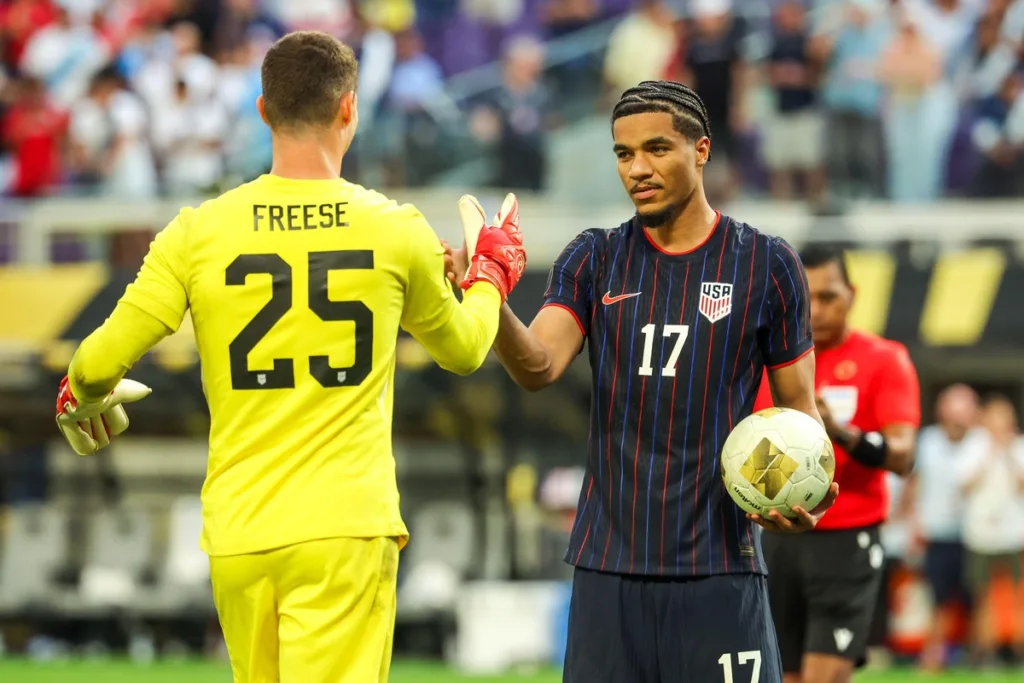 Malik Tilmann, Matthew Freese