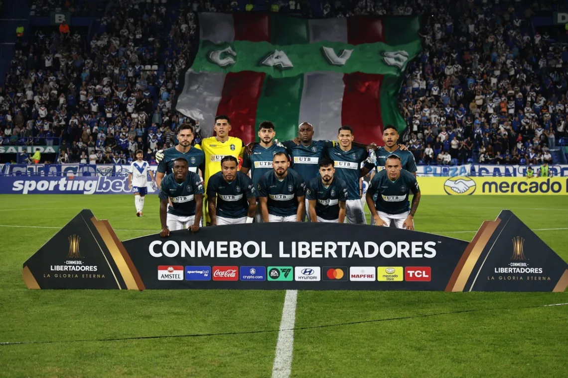 Bulo-Bulo-czyli-druzyna-z-Boliwii-ktora-zajela-trzecie-miejsce-w-grupie-Copa-Libertadores-i-zagra-w-1/16-finalu-w-Copa-Sudamericana-foto-Alamy