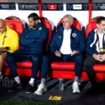 Jose Mourinho ze sztabem trenerskim