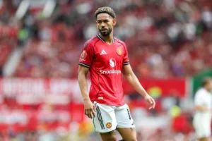 Cunha-podczas-debiutu-na-Old-Trafford