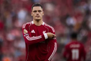 Wirtz-podczas-debiutu-na-Anfield
