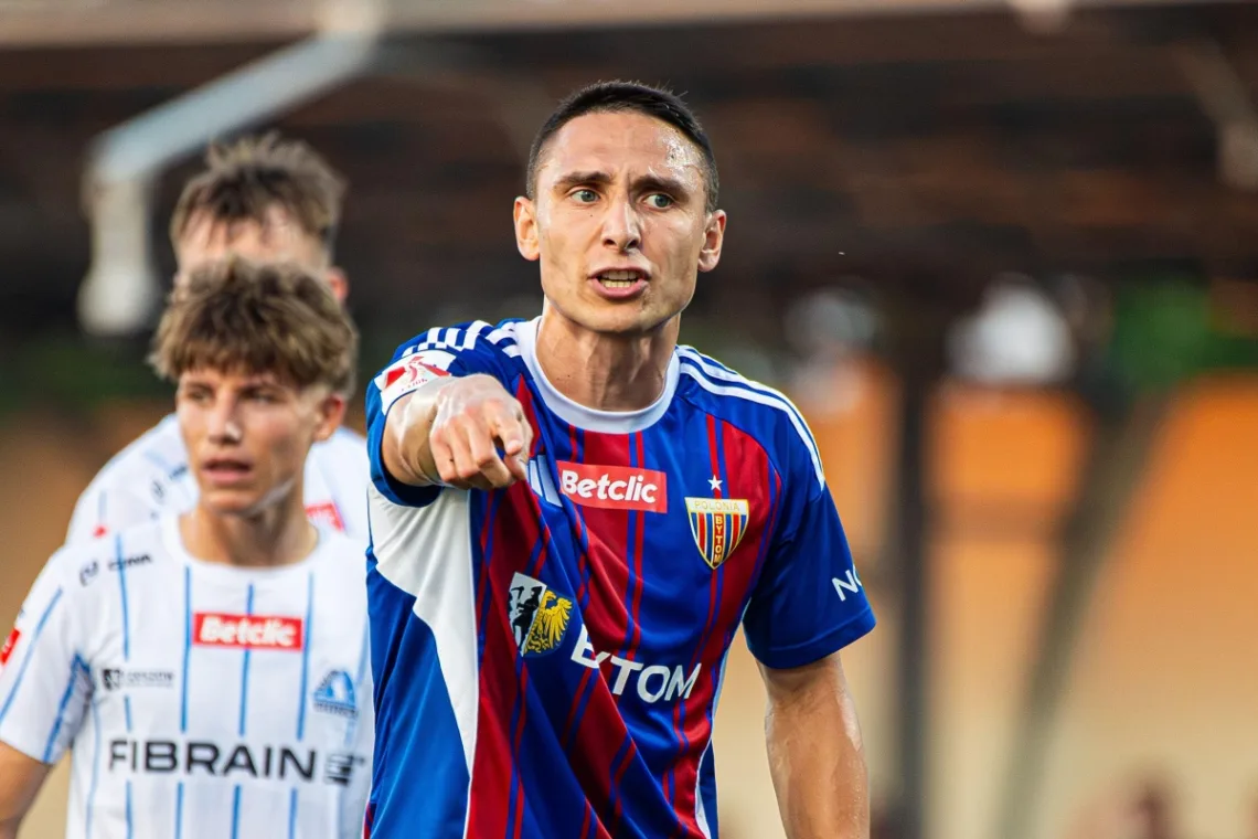 Ruch Chorzów - Polonia Bytom gdzie oglądać Transmisja TV i stream 24082025