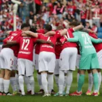 Sezon-2024-2025-Wisla-pokonuje-Gornika-Leczna-jeden-do-zera-foto-Alamy