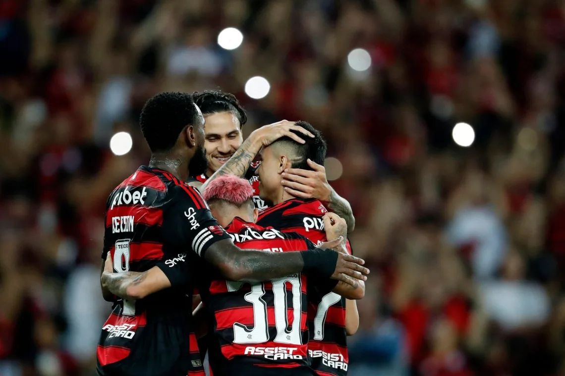 Starcie-11-kolejki-w-lidze-brazylijskiej-pomiedzy-Flamengo-a-Fortaleza-foto-Alamy