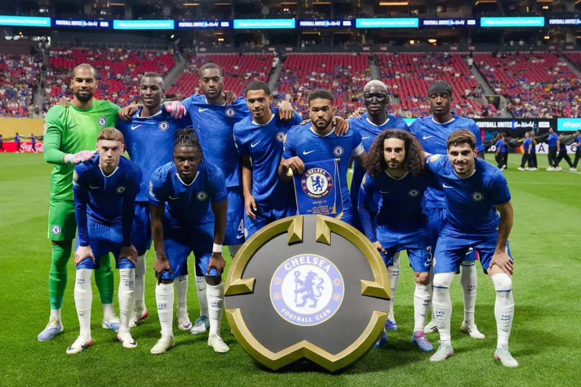 Zawodnicy Chelsea przed meczem KMŚ