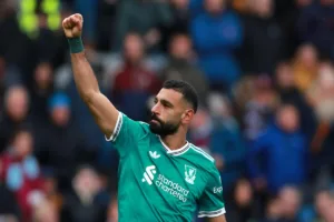 Salah-celebrujacy-gola-w-meczu-z-Burnley