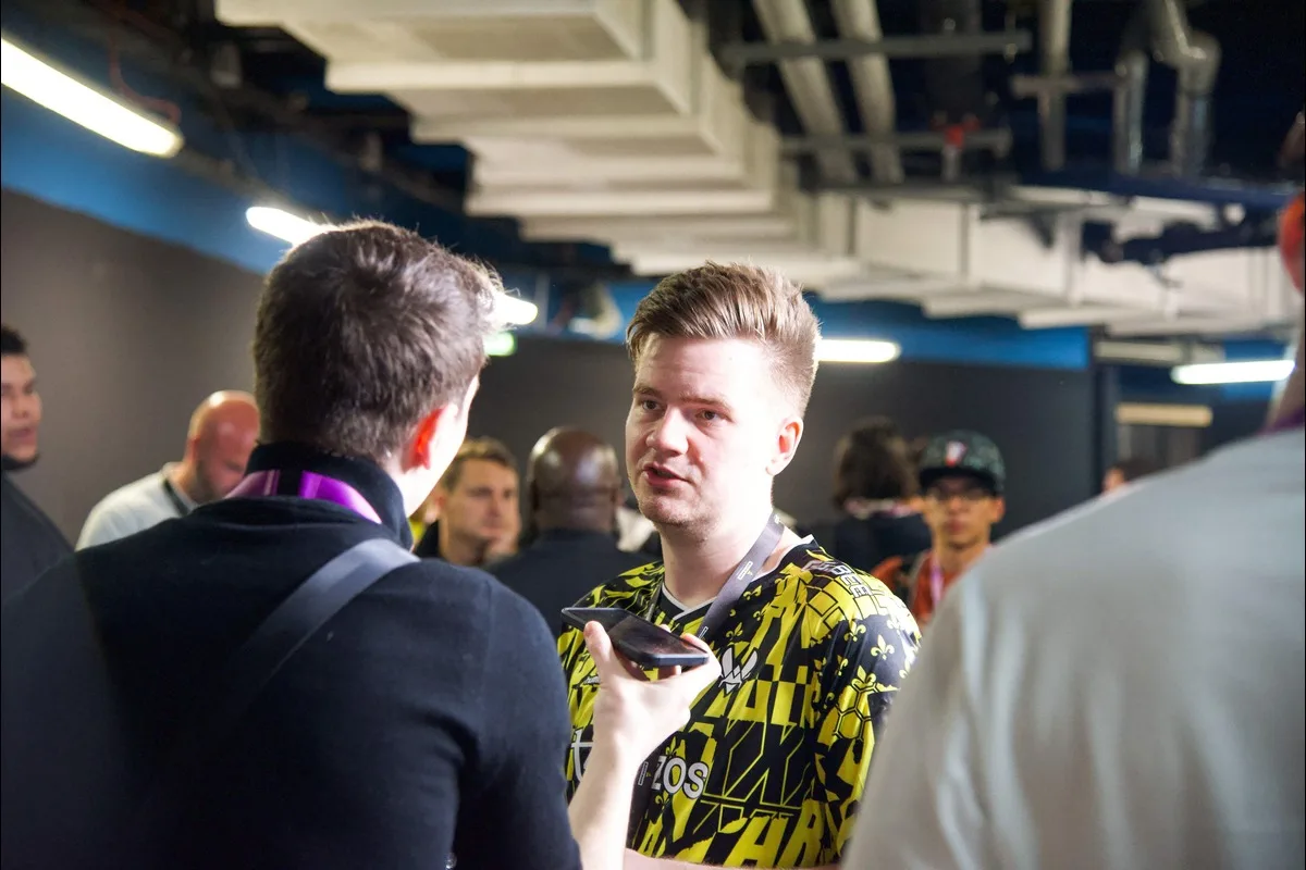 Apogee wygra finał Game Zone Masters 2025? Gramy esport z kursem 2.06!