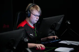 Jimmphat gracz Mouz