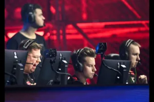 Zawodnicy Faze podczas meczu