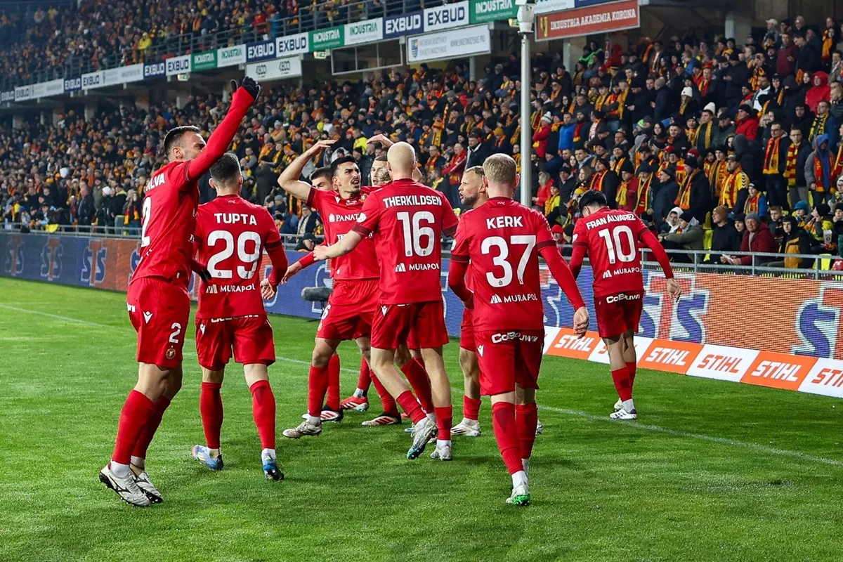 Promocja Superbet: 300 zł za jeden typ na gola Widzewa Łódź z Motorem Lublin