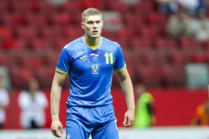 Dovbyk-podczas-meczu-Polska-Ukraina