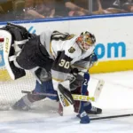 Lindbom bramkarz nhl