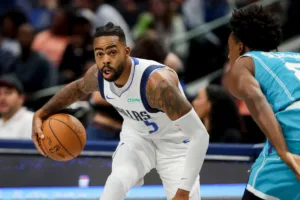 D'Angelo Russell w barwach Mavs