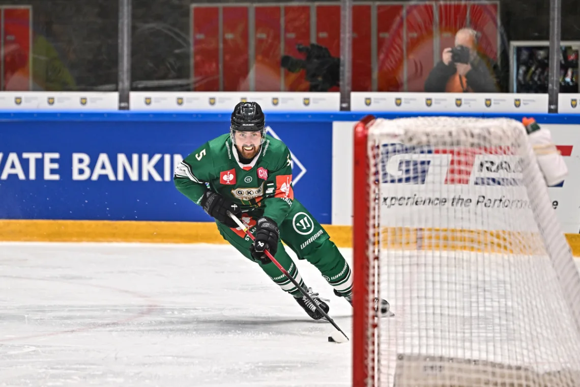 tychy komorski hokej