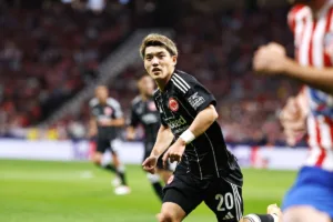 Eintracht - Bayern gdzie oglądać Transmisja TV i stream 04102025