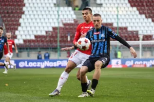 Stal Rzeszów - Pogoń Siedlce gdzie oglądać Transmisja TV i stream 02112025