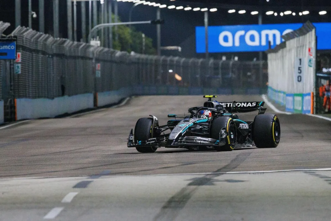 fot-zuma-press-singapur-grand-prix-kimi-antonelli-2025