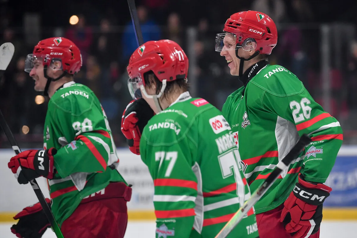 Zagłębie Sosnowiec wróci na fotel lidera po starciu w Sanoku? THL+NHL AKO 2.30!