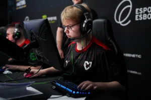 Jimmphat zawodnik Mouz podczas turnieju