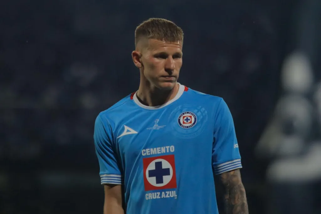 Mateusz-Bogusz-pomocnik-Cruz-Azul-2025-foto-Alamy