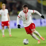 Oskar-Pietuszewski-pomocnik-Polski-do-lat-21-ze-spotkania-eliminacji-z-Czarnogora-U-21-2025-foto-Alamy