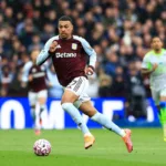 Rogers-prowadzacy-pilke