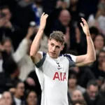 van-de-ven-celebrujacy-zwyciestwo