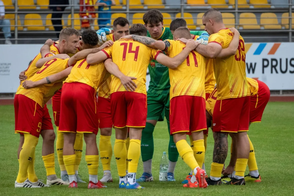 Znicz - Chrobry gdzie oglądać Transmisja TV i stream 07112025