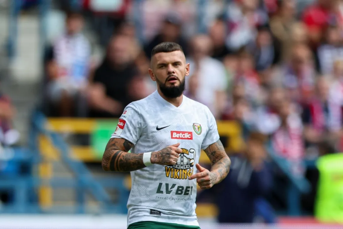 Pogoń Grodzisk - Śląsk: gdzie oglądać? Transmisja TV i stream | 21/11/2025