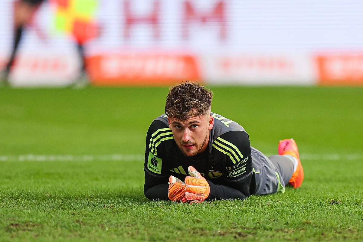 Legia dźwignie się z kryzysu? Ekstraklasa na sobotę i walka o 235 PLN