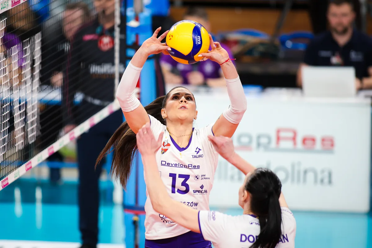 Siatkarki KS DevelopResu zwyciężą za 3 punkty nad bielskim BKS-em? Gramy o 196 PLN
