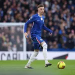 Palmer-prowadzacy-pilke