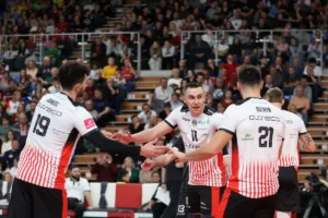 Aluron CMC Warta - Asseco Resovia Typy i kursy. Mają na nich receptę