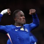 Chalobah-celebrujacy-bramke