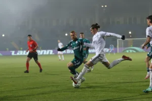 Legia - Piast gdzie oglądać Transmisja TV i stream 14122025