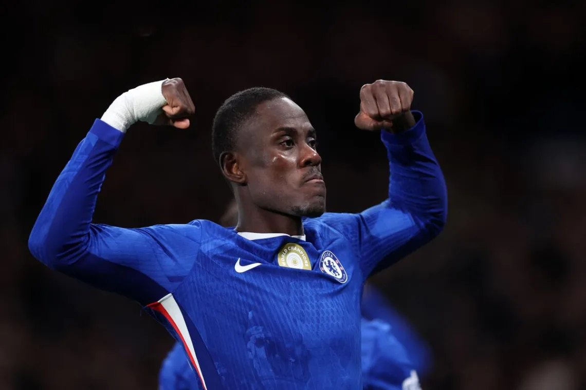 Chalobah-celebrujacy-bramke