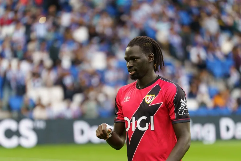 Zawodnik zadowolony po udanym meczu.