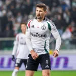 Wszolek-podczas-meczu-Legia-Lech