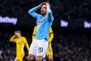 Cherki-chwytajacy-sie-za-glowe