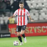 Klich-prowadzacy-pilke