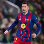 Grafika przedstawiająca piłkarza FC Barcelony.